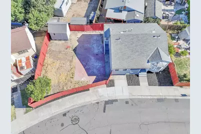 425 W 8th St, Pittsburg, CA 94565 - Photo 1