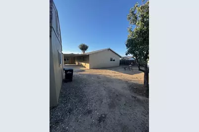 45120 Crown Ave, King City, CA 93930 - Photo 16