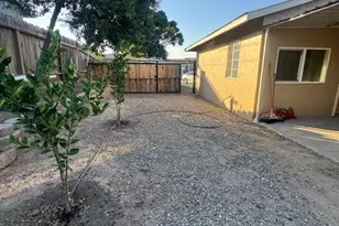 45120 Crown Ave, King City, CA 93930 - Photo 18
