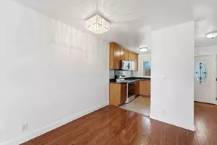 3341 Innerwick Ln, San Jose, CA 95121 - Photo 10