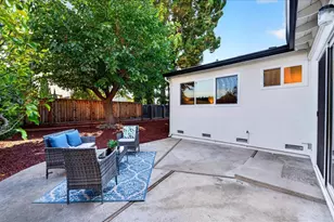 1055 Summerwood Ct, San Jose, CA 95132 - Photo 40