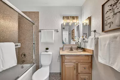 1055 Summerwood Ct, San Jose, CA 95132 - Photo 34