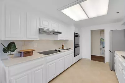 110 Park Rd 605, Burlingame, CA 94010 - Photo 12