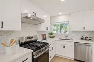 425 Poppy Pl, Mountain View, CA 94043 - Photo 10