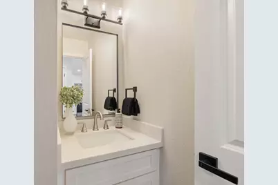 425 Poppy Pl, Mountain View, CA 94043 - Photo 12