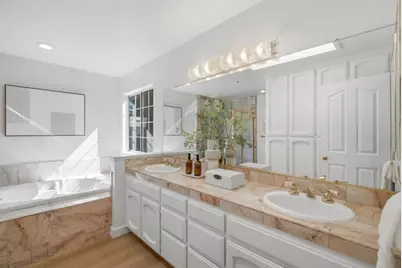 1230 Pennyroyal Ter, Sunnyvale, CA 94087 - Photo 24