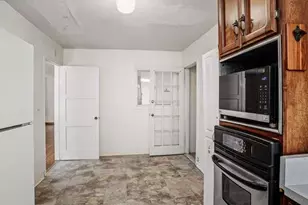 788 Rosewood Dr, Palo Alto, CA 94303 - Photo 18