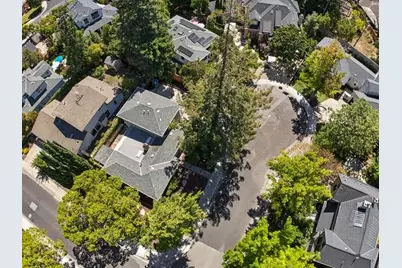 788 Rosewood Dr, Palo Alto, CA 94303 - Photo 8