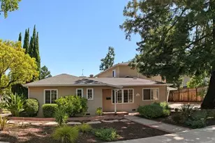 788 Rosewood Dr, Palo Alto, CA 94303 - Photo 2