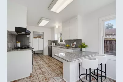 212 Dellview Ave, Santa Cruz, CA 95062 - Photo 14