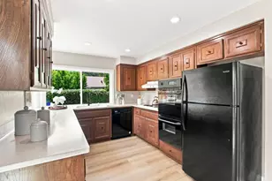 560 Elvis Dr, San Jose, CA 95123 - Photo 14