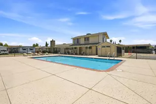 812 W Clover Rd 75, Tracy, CA 95376 - Photo 36