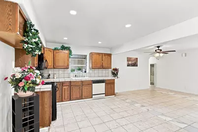13001 Brown Ave, San Jose, CA 95111 - Photo 14
