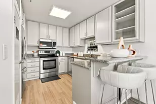 453 Cork Harbour Cir F, Redwood City, CA 94065 - Photo 6