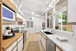 4055 Ben Lomond Dr, Palo Alto, CA 94306 - Photo 16