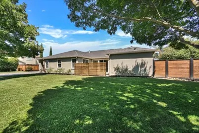 28252 S Lindly Ln, Tracy, CA 95304 - Photo 2