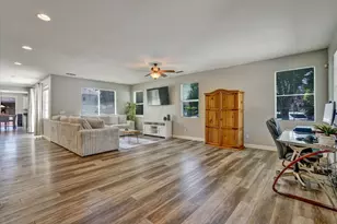 28252 S Lindly Ln, Tracy, CA 95304 - Photo 4