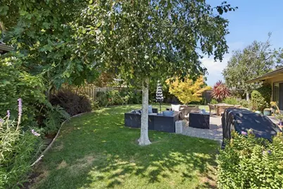 624 Tomi Lea St, Los Altos, CA 94022 - Photo 30