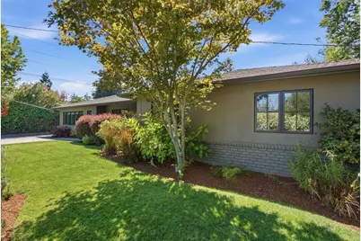 624 Tomi Lea St, Los Altos, CA 94022 - Photo 2