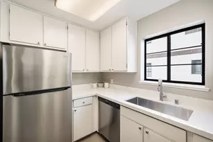 101 E Middlefield Rd 5, Mountain View, CA 94043 - Photo 12
