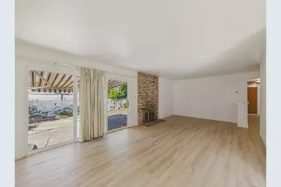 5771 W Walbrook Dr, San Jose, CA 95129 - Photo 8
