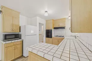 5771 W Walbrook Dr, San Jose, CA 95129 - Photo 18