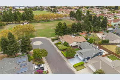 2424 Douglas St, Union City, CA 94587 - Photo 30