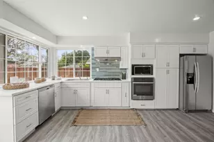 2424 Douglas St, Union City, CA 94587 - Photo 10