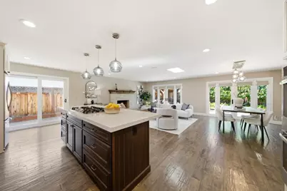 2215 Constitution Dr, San Jose, CA 95124 - Photo 18