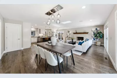 2215 Constitution Dr, San Jose, CA 95124 - Photo 12