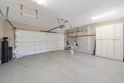 2215 Constitution Dr, San Jose, CA 95124 - Photo 32