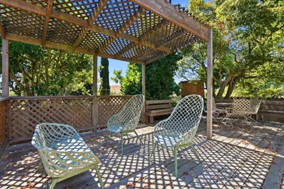 92 Welle Rd, Crockett, CA 94525 - Photo 38