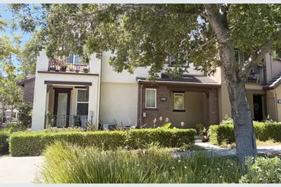 40242 Legend Rose Ter, Fremont, CA 94538 - Photo 2