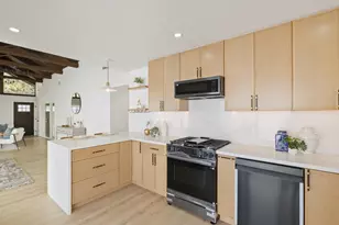 1022 E Evelyn Ave, Sunnyvale, CA 94086 - Photo 10