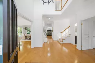 239 Upland Rd, Redwood City, CA 94062 - Photo 4