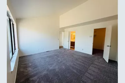 365 Bush St, Salinas, CA 93907 - Photo 22