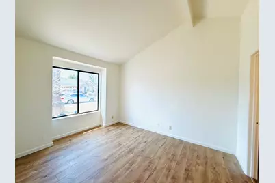 365 Bush St, Salinas, CA 93907 - Photo 12