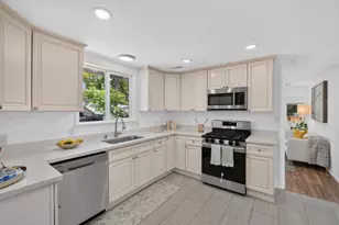 1456 B St, Hayward, CA 94541 - Photo 10