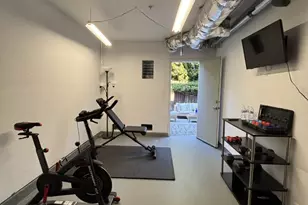 13 Creekside Ln, San Mateo, CA 94401 - Photo 54