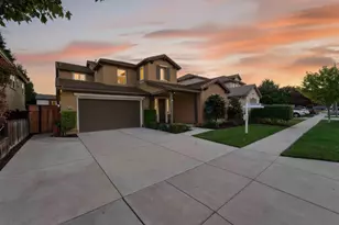 1370 Sunrise Dr, Gilroy, CA 95020 - Photo 4