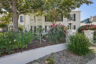 1945 Mount Vernon Ct 11, Mountain View, CA 94040 - Photo 2