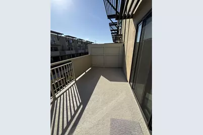7215 Admiralty Ln, Foster City, CA 94404 - Photo 20