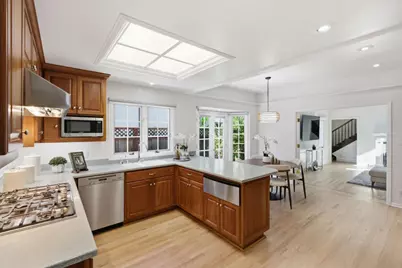 341 Arlington Rd, Redwood City, CA 94062 - Photo 8