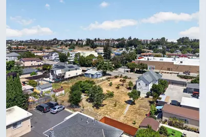21459 Locust St, Hayward, CA 94541 - Photo 30