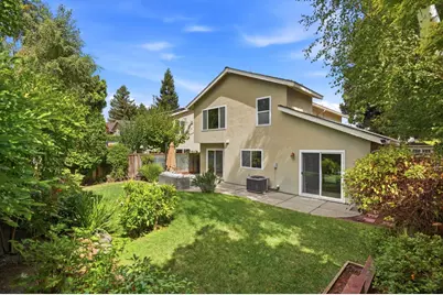 216 Yarborough Ln, Redwood City, CA 94061 - Photo 20