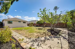 21905 Betlen Way, Castro Valley, CA 94546 - Photo 10