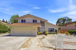 3560 Eastridge Dr, San Jose, CA 95148 - Photo 4