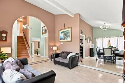 3560 Eastridge Dr, San Jose, CA 95148 - Photo 10