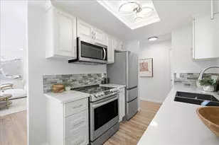 98 Flynn Ave A, Mountain View, CA 94043 - Photo 12