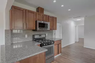 2301 87th Ave, Oakland, CA 94605 - Photo 8